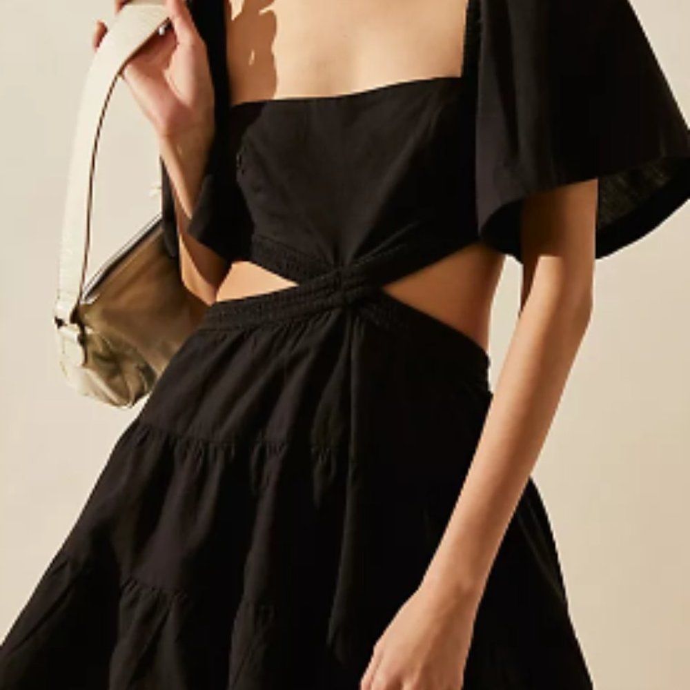 HOST PICK 🖤 BNWT Free People - Cross of Sunlight Mini Dress